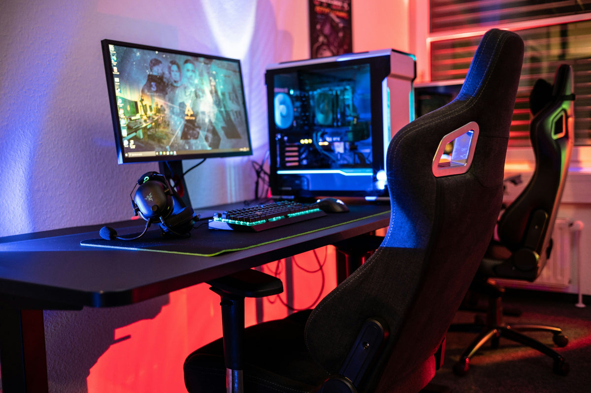 5 Idées Déco Pour Transformer Ton Setup Gaming - La Maison Du Tableau