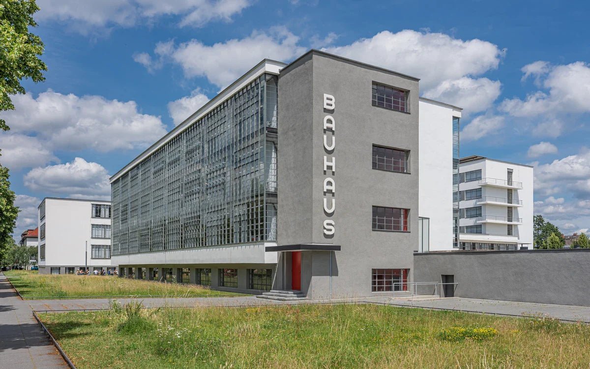 Le Bauhaus : histoire, principes et artistes du mouvement - La Maison Du Tableau