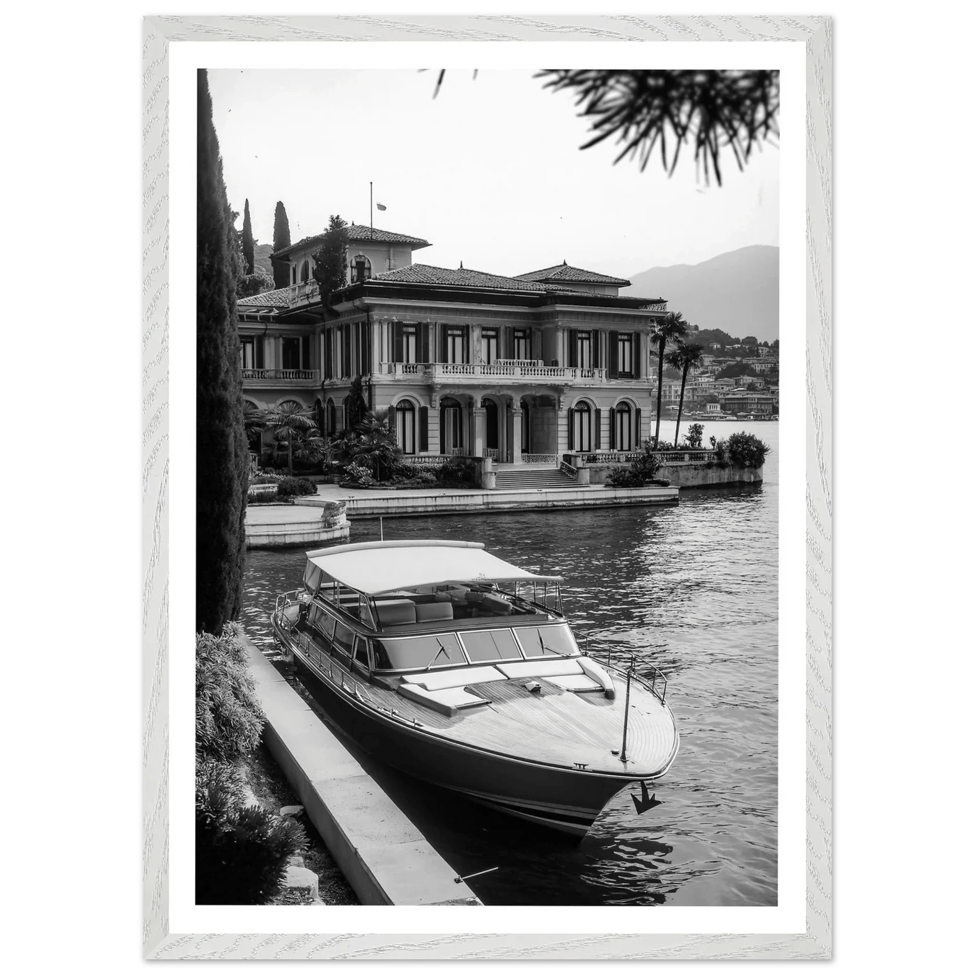 Tableau Noir et Blanc Bateau Lac de Côme - La Maison Du Tableau