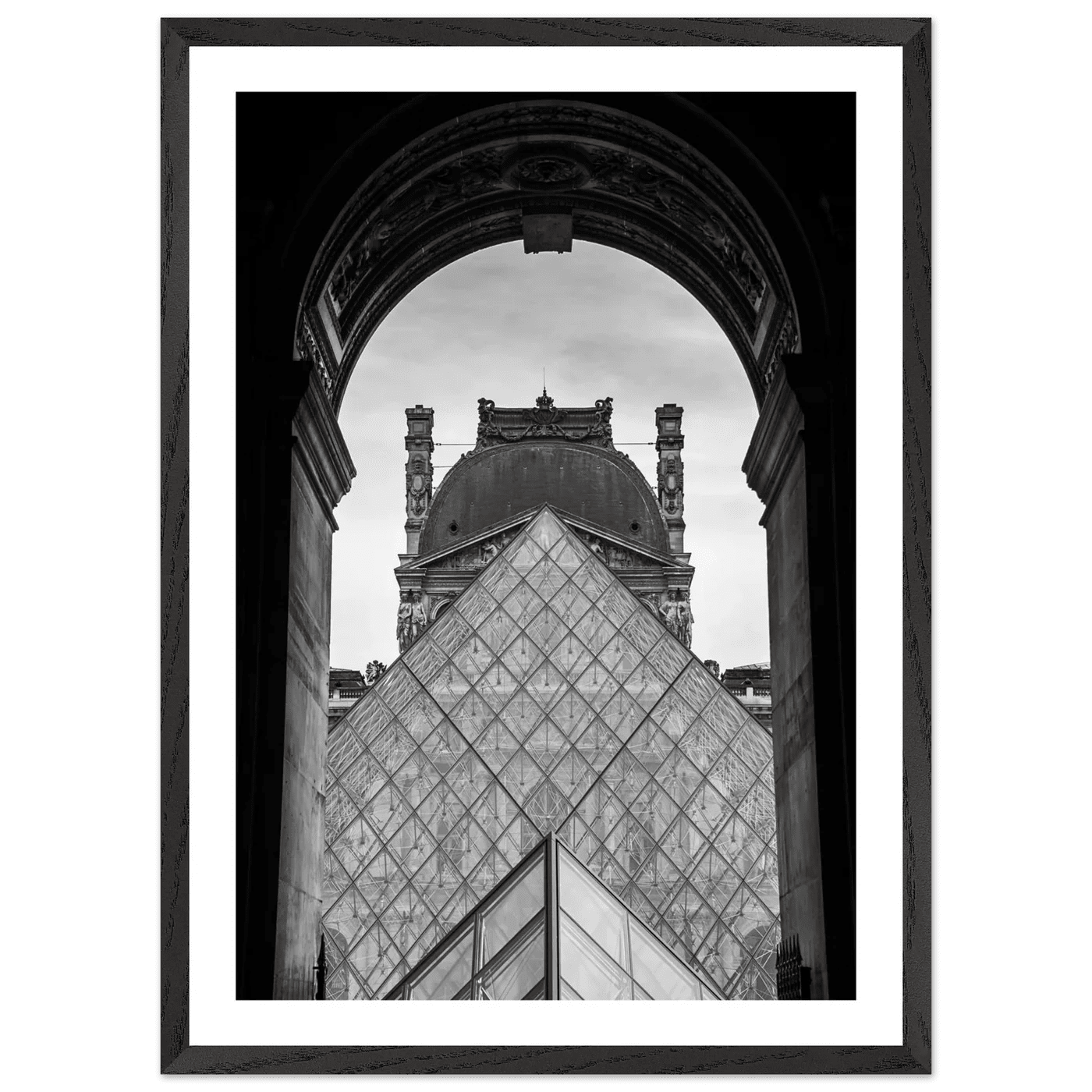 Tableau Noir et Blanc Musée du Louvre - La Maison Du Tableau
